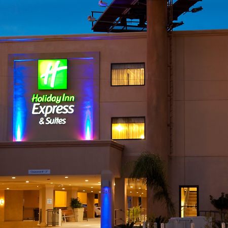 לוס אנג'לס Holiday Inn Express Hotel & Suites Woodland Hills By Ihg מראה חיצוני תמונה