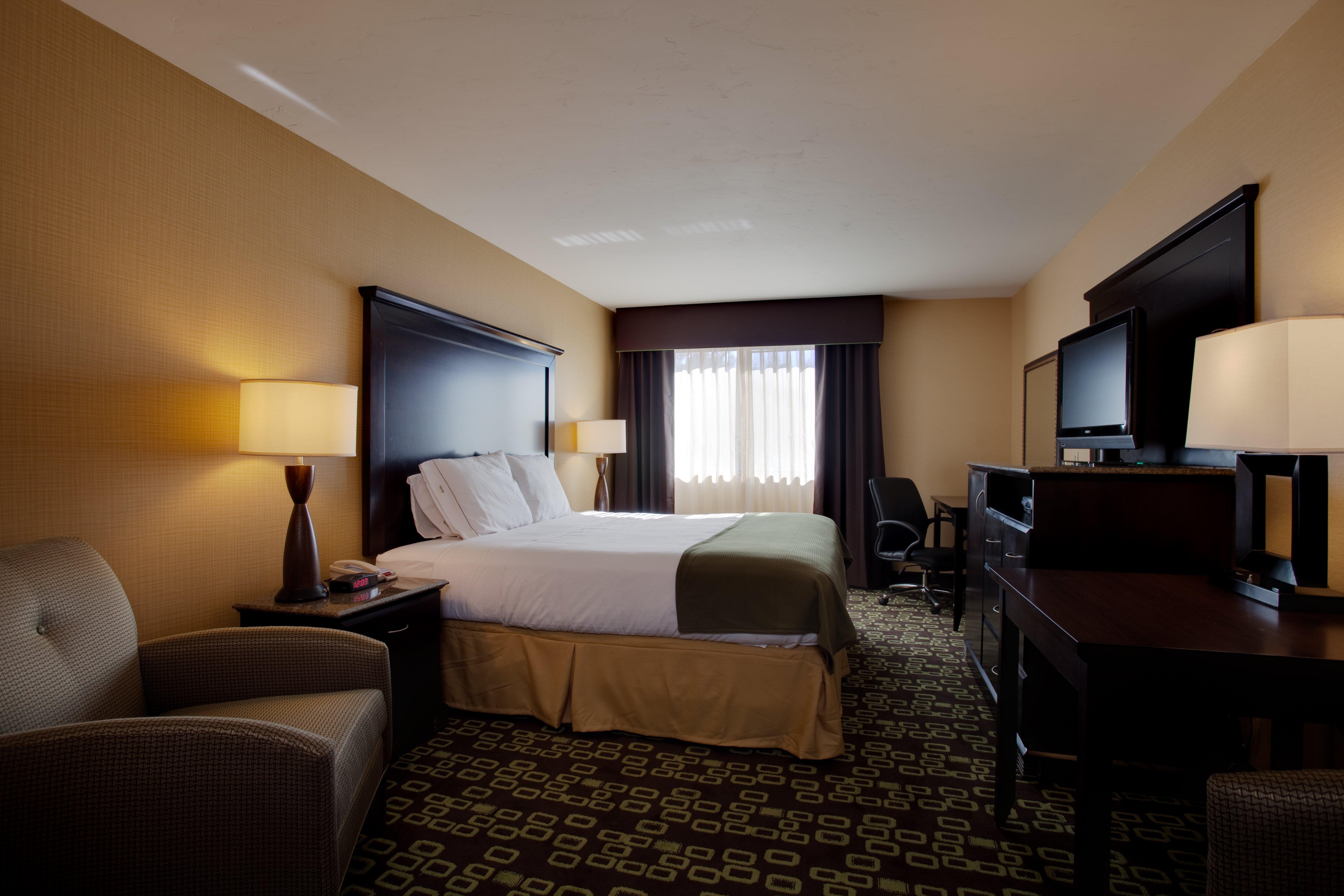 לוס אנג'לס Holiday Inn Express Hotel & Suites Woodland Hills By Ihg מראה חיצוני תמונה