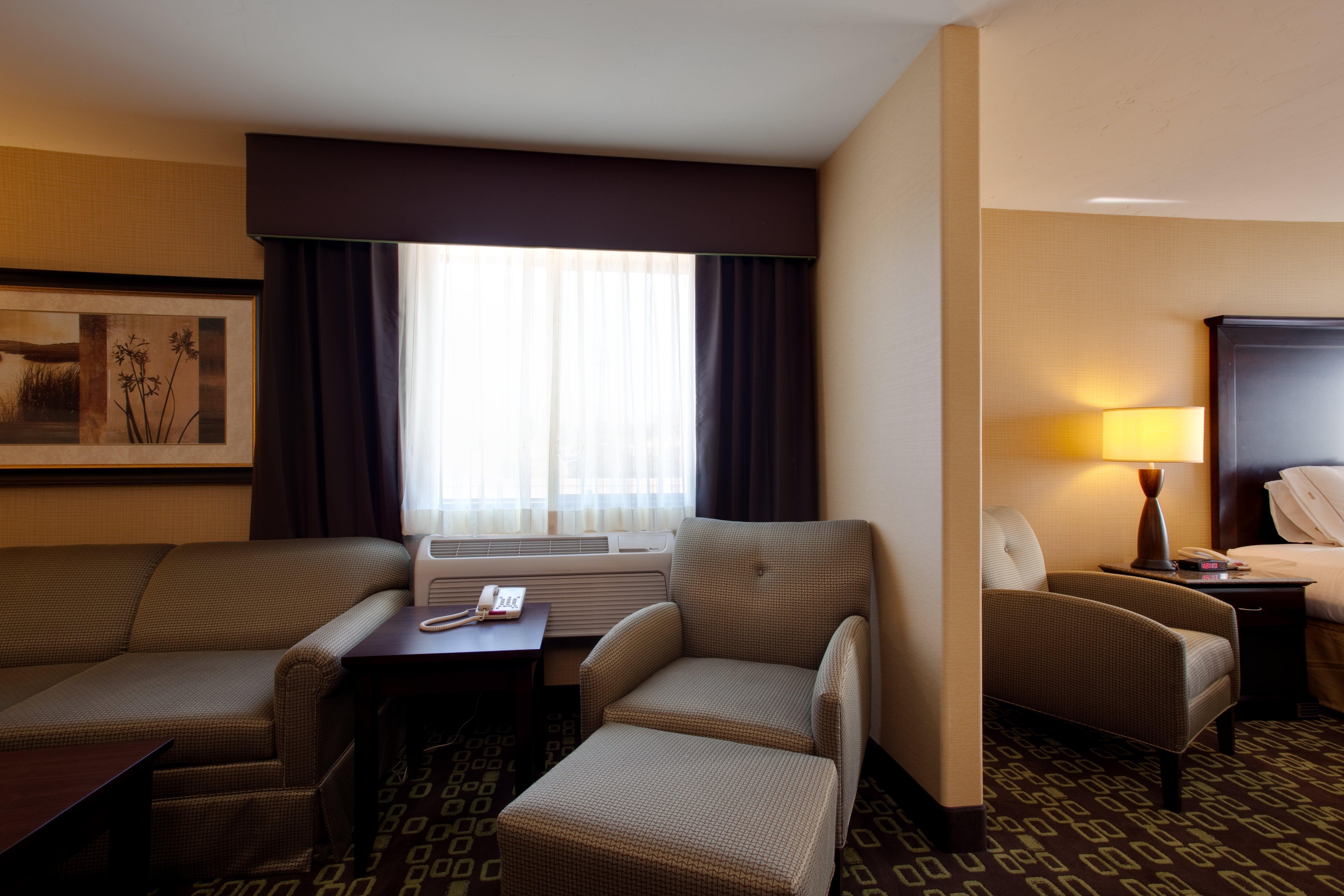 לוס אנג'לס Holiday Inn Express Hotel & Suites Woodland Hills By Ihg מראה חיצוני תמונה