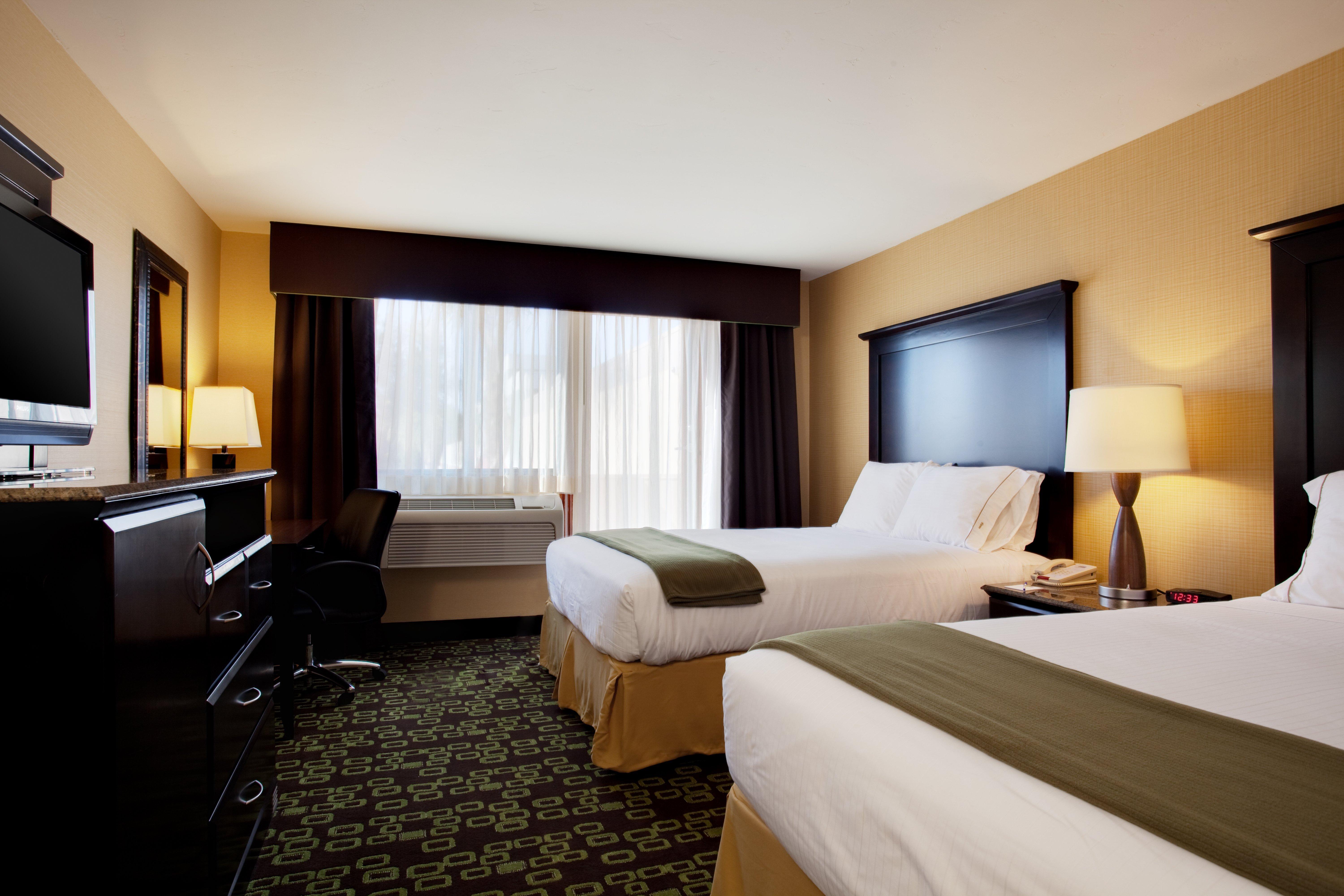 לוס אנג'לס Holiday Inn Express Hotel & Suites Woodland Hills By Ihg מראה חיצוני תמונה