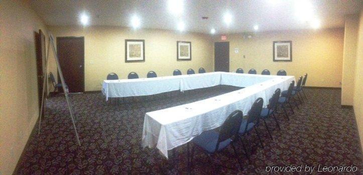 לוס אנג'לס Holiday Inn Express Hotel & Suites Woodland Hills By Ihg מראה חיצוני תמונה